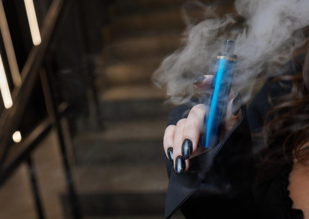 สูบกัญชาแบบ vape